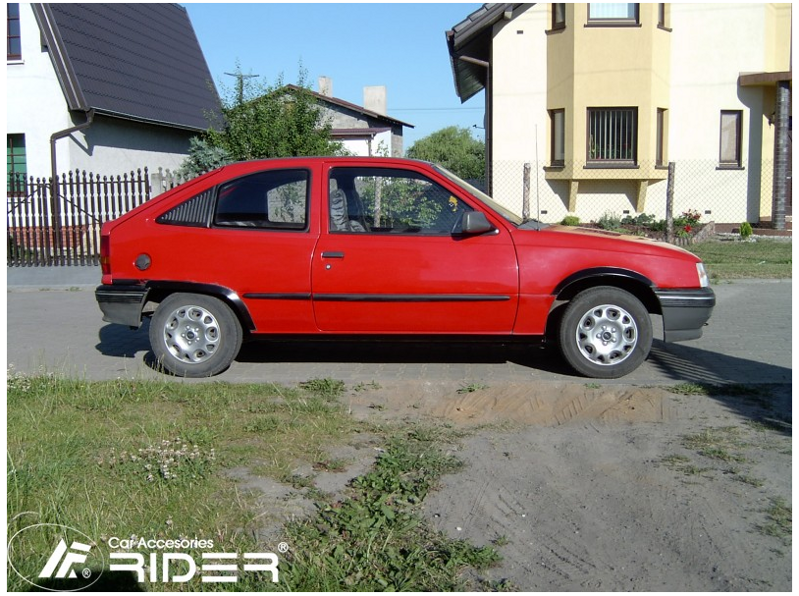 Ochranné lišty dveří Opel Kadet 3D 84-91R htb, MODEL F-6 Ochranné lišty dveří Opel Kadet 3D 84-91R htb, MODEL F-6