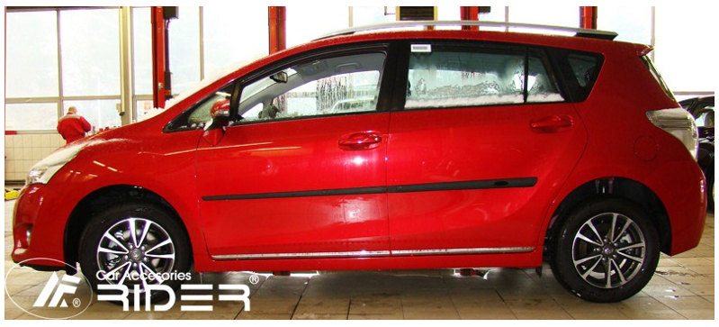 Ochranné lišty dveří Toyota Verso 13R, MODEL F-16 Ochranné lišty dveří Toyota Verso 13R, MODEL F-16