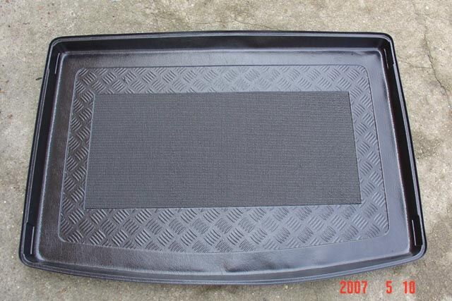 Vana do kufru Volkswagen Golf Plus 5D 05R HTB posuvné sedačky (192634) Vana do kufru Volkswagen Golf Plus 5D 05R HTB posuvné sedačky (192634)