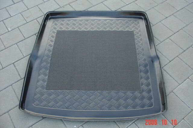 Vana do kufru VW Passat B7 5D 10/10R COMBI Vana do kufru VW Passat B7 5D 10/10R COMBI