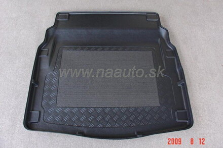 Vana do kufru Mercedes E W 212 4D 09R easy pack (192715)